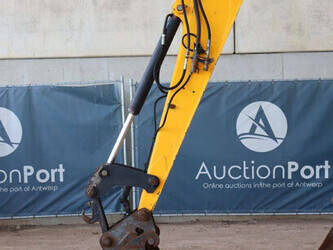 2010-jcb-8085-1408083-45052932