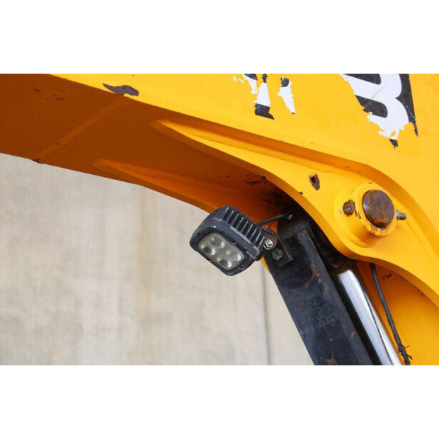 2010 JCB 8085-45052940