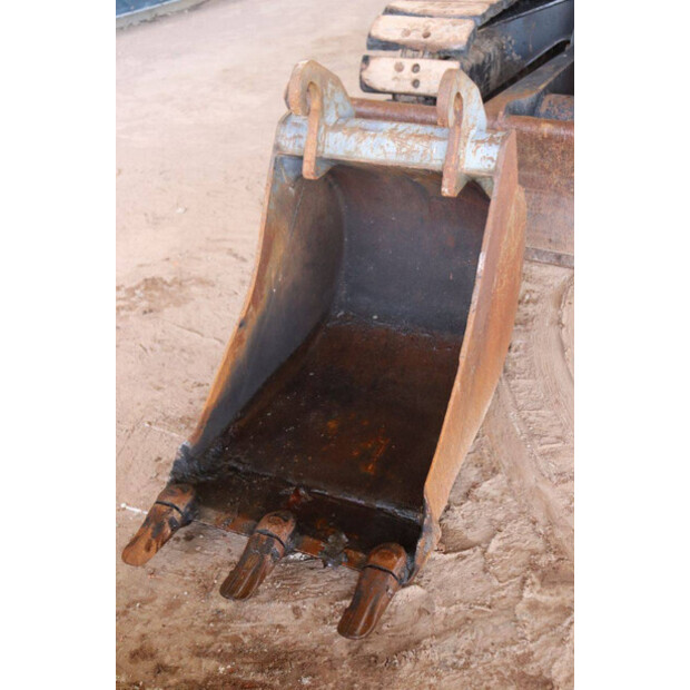 2010 JCB 8085-45052946