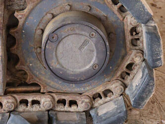 2010-jcb-8085-1408083-45052954