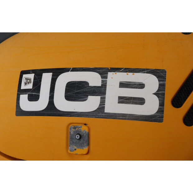 2010 JCB 8085-45052960