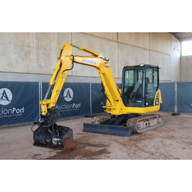 2020 كوماتسو PC56-7-45053246