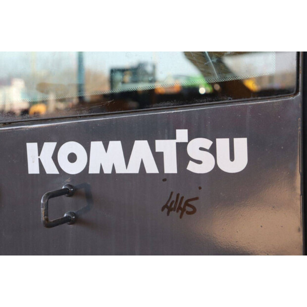 2020 كوماتسو PC56-7-45053268