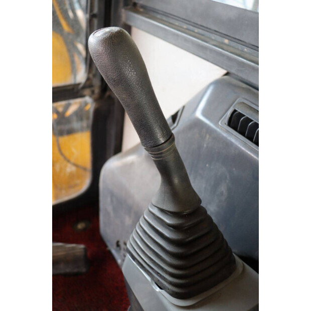 2020 كوماتسو PC56-7-45053280