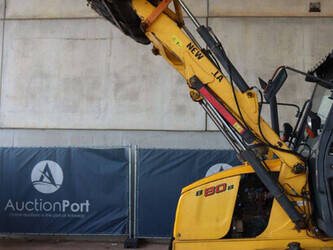 2017-new-holland-b80b-ss-1408093-45053372