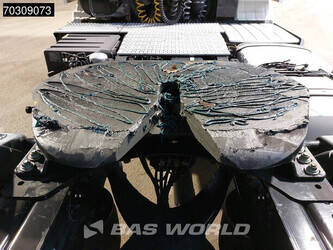 2020-man-tgs-18-470-1408102-45053678