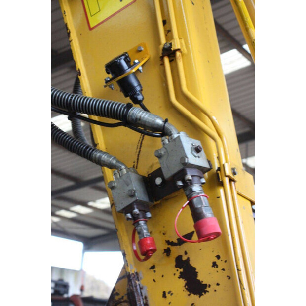 2011 Komatsu PC138US-8-45053801