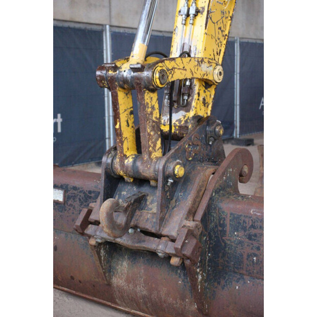 2011 Komatsu PC138US-8-45053804