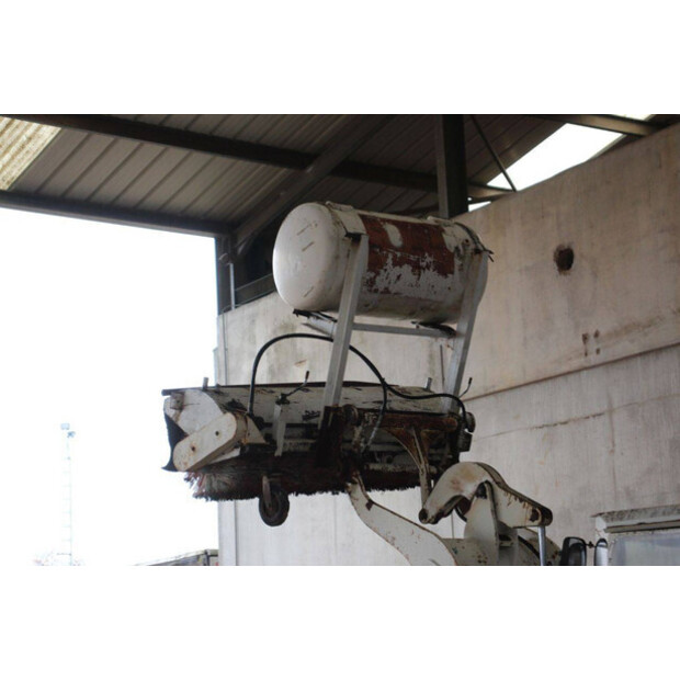 1995 ZETTELMEYER ZL 502-45053897