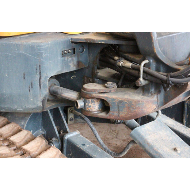 2018 هيونداي Robex25Z-9AK-45053999