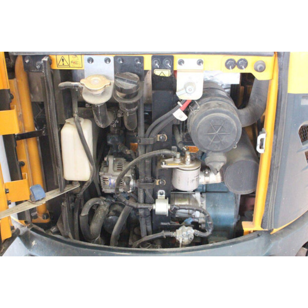 2018 هيونداي Robex25Z-9AK-45054007