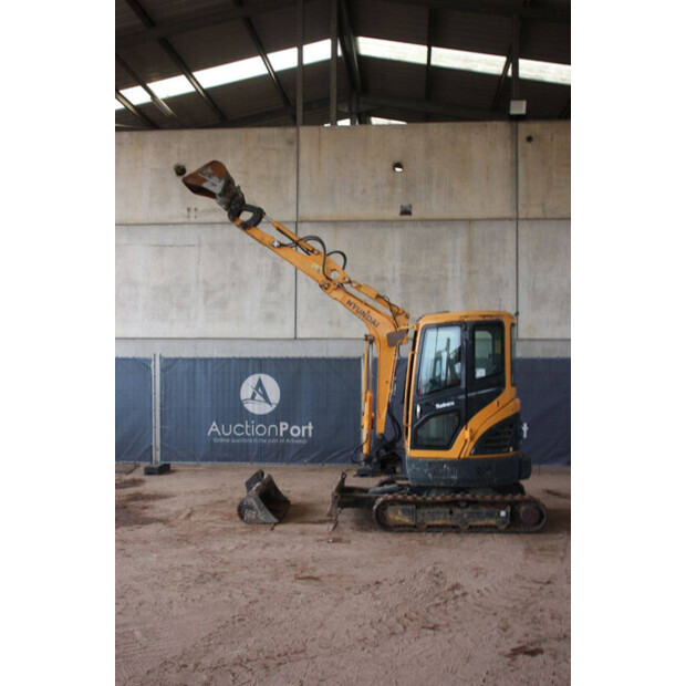 2018 هيونداي Robex25Z-9AK-45054016