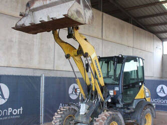 2006-komatsu-wa80-5-1408116-45054145