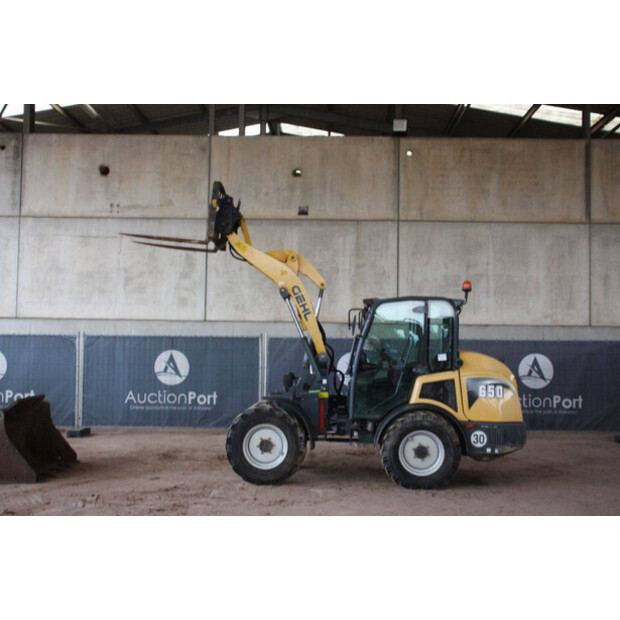 2017 جهل 650-45054179