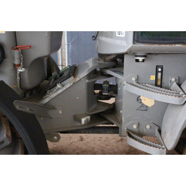 2017 اطلس AR75eS-45054219