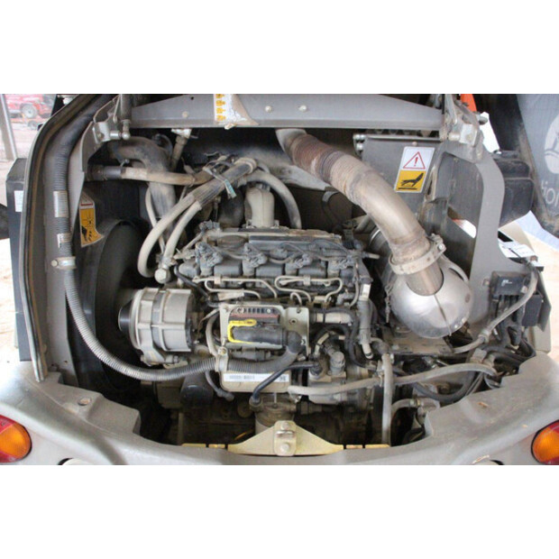 2017 اطلس AR75eS-45054222