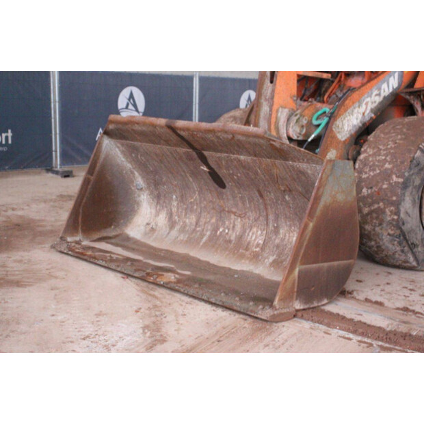 2013 Doosan DL300-3-45054247