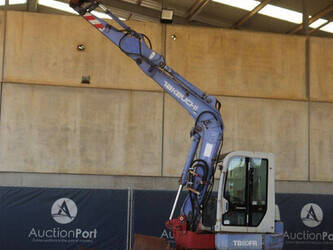 2002-takeuchi-tb80fr-1408129-45054576