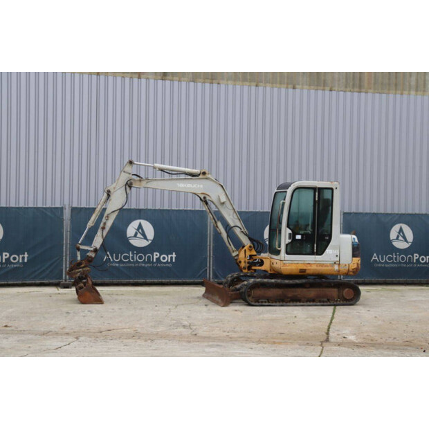 2000 تاكوتشي TB145-45054666