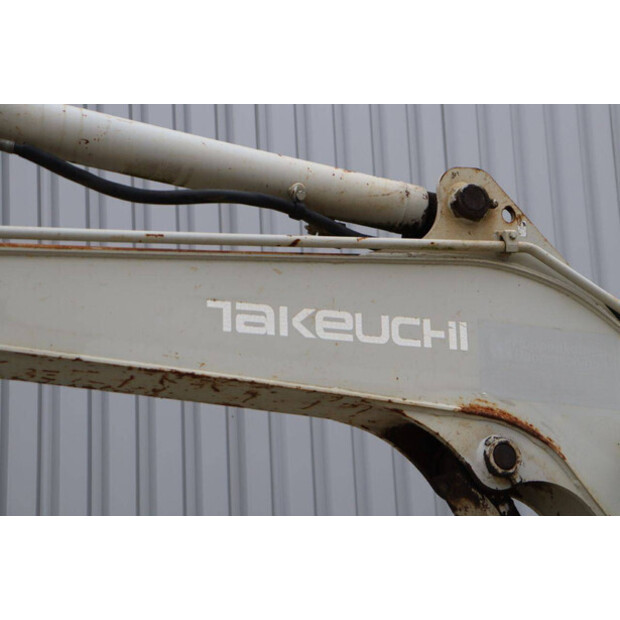 2000 تاكوتشي TB145-45054678