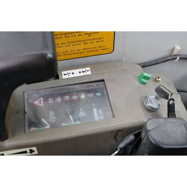 2000 تاكوتشي TB145-45054696