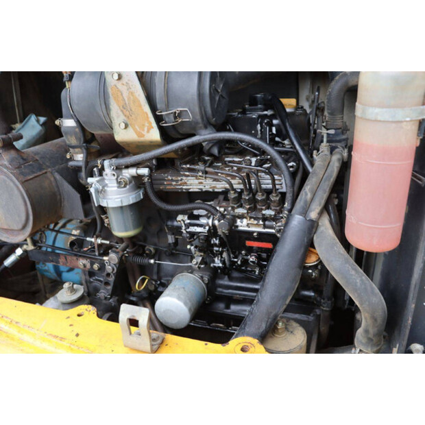 2000 تاكوتشي TB145-45054703