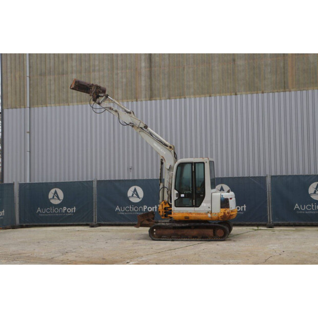 2000 تاكوتشي TB145-45054708