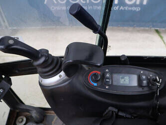 2016-jcb-8016-45054737