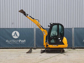 2016-jcb-8016-45054750