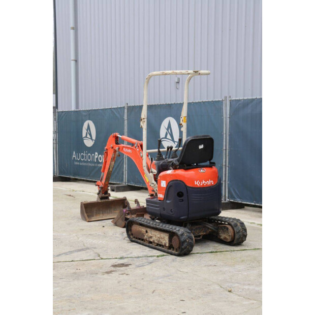 2012 KUBOTA U10-3-45054810