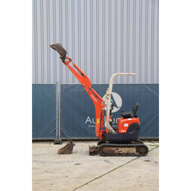 2012 KUBOTA U10-3-45054845