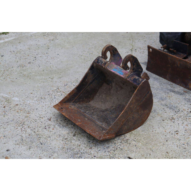 2012 KUBOTA U10-3-45054849