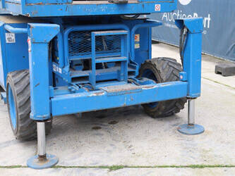 2012-skyjack-sj-6826rt-1408138-45054917