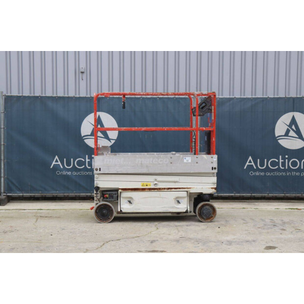 2014 جيه ال جي 1930 ES-45054951