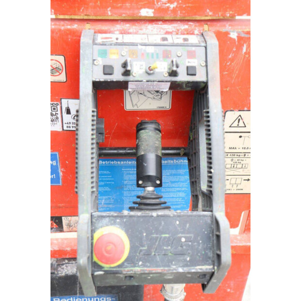 2014 جيه ال جي 1930 ES-45054968