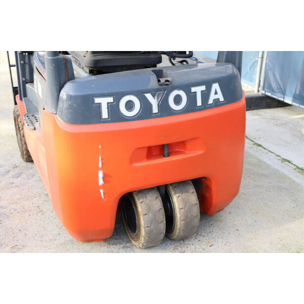 2018 تويوتا 8FBEK18T-45055038