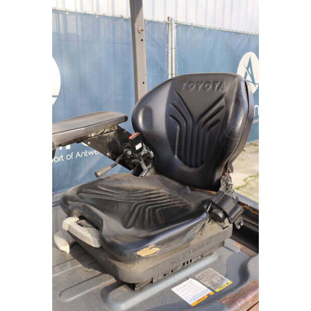 2018 تويوتا 8FBEK18T-45055042