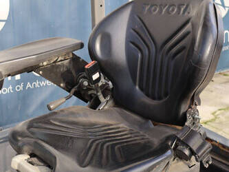 2018-toyota-8fbek18t-1408143-45055042