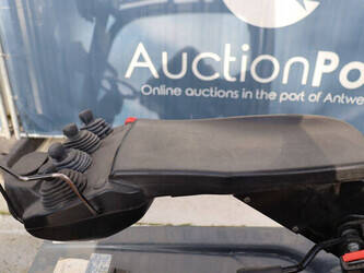 2018-toyota-8fbek18t-1408143-45055051