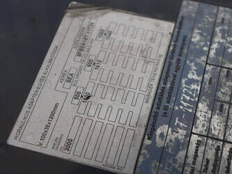 2018-toyota-8fbek18t-1408143-45055055