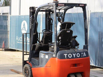 2016-toyota-8fbek18t-1408144-45055065