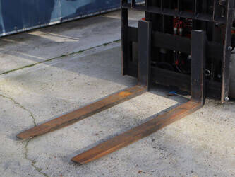 2016-toyota-8fbek18t-1408144-45055071