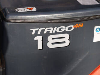 2016-toyota-8fbek18t-1408144-45055076