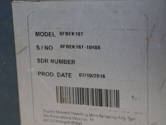 2016-toyota-8fbek18t-1408144-45055095