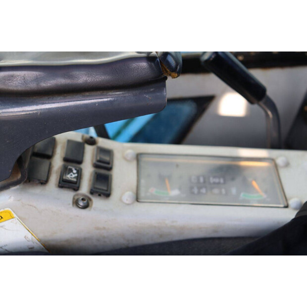 2006 اي اتش اي 35N2-45055164