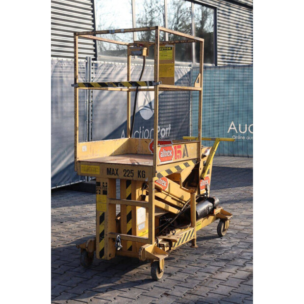 1980 هايستر M-15-45055471