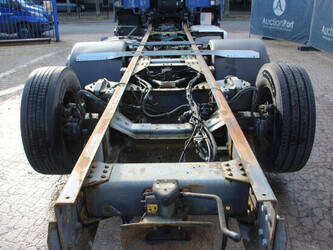 2015-daf-cf-euro-6-45055931