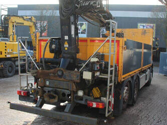 2014-mercedes-benz-antos-2540-1408171-45056075