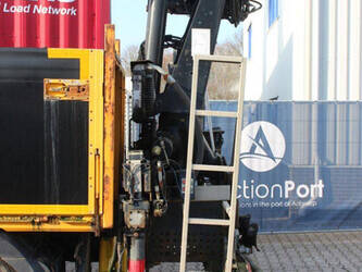 2014-mercedes-benz-antos-2540-1408171-45056090