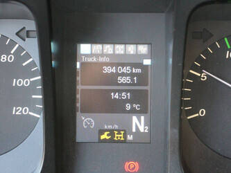 2014-mercedes-benz-antos-2540-1408173-45056197